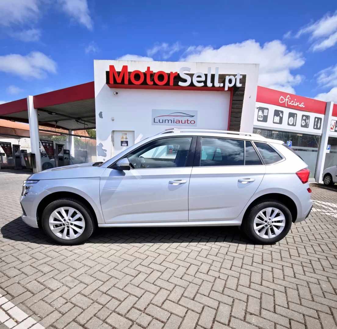 skoda-kamiq-2024-gasolina-999cc