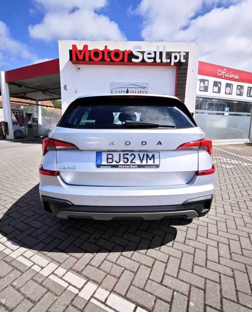 skoda-kamiq-2024-gasolina-999cc