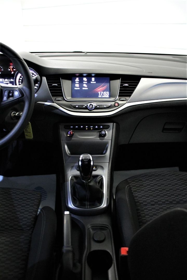 opel-astra-caravan-2018-gasolina-999cc