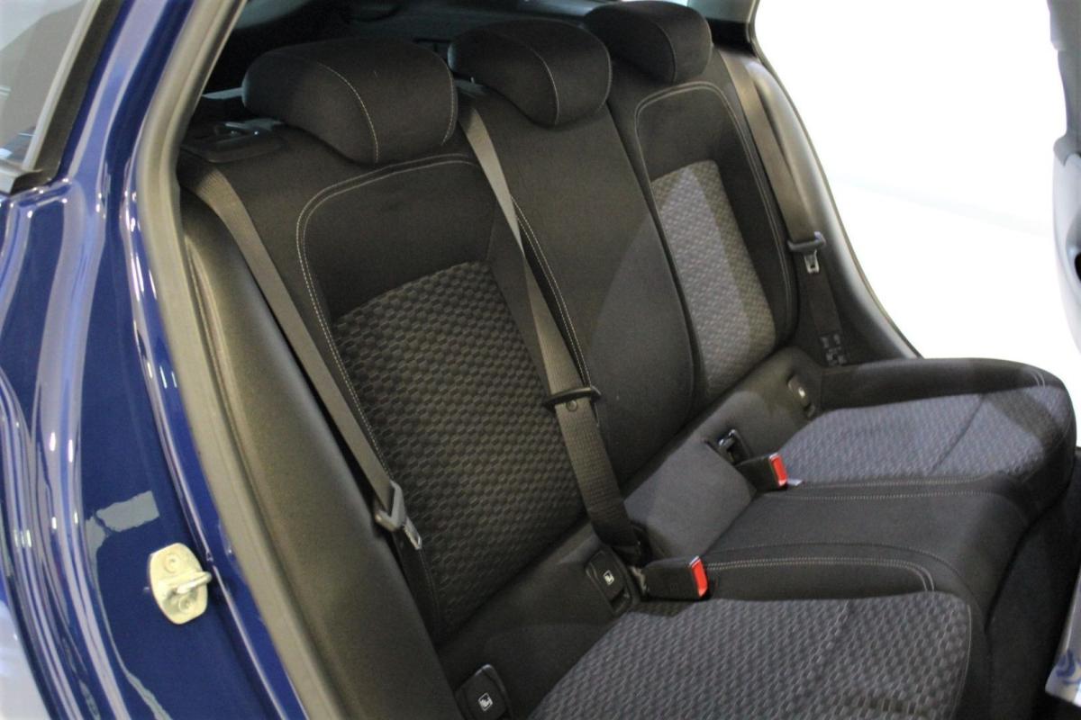 opel-astra-caravan-2018-gasolina-999cc