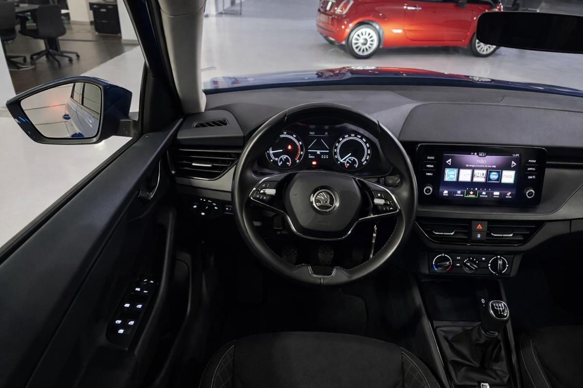 skoda-kamiq-2023-gasolina-999cc