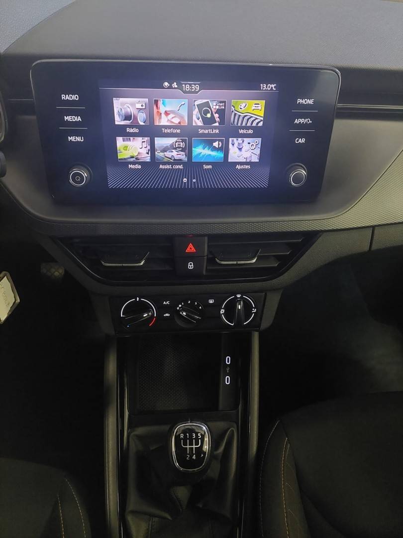 skoda-kamiq-2023-gasolina-999cc