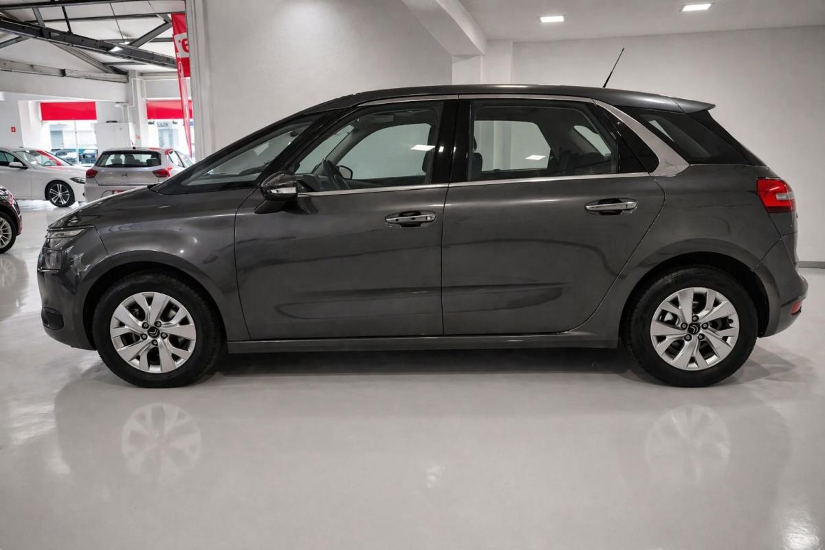 citroen-c4-picasso-2014-diesel-1560cc