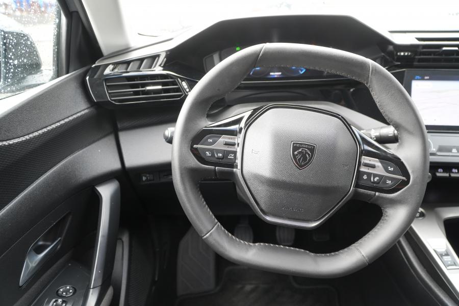 peugeot-308-sw-2023-gasolina-1199cc