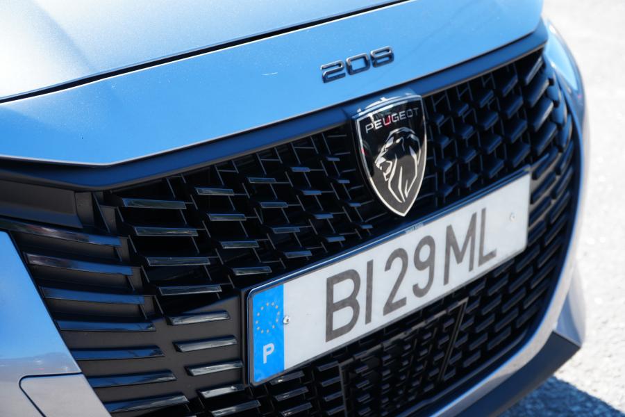 peugeot-208-2024-gasolina-1199cc