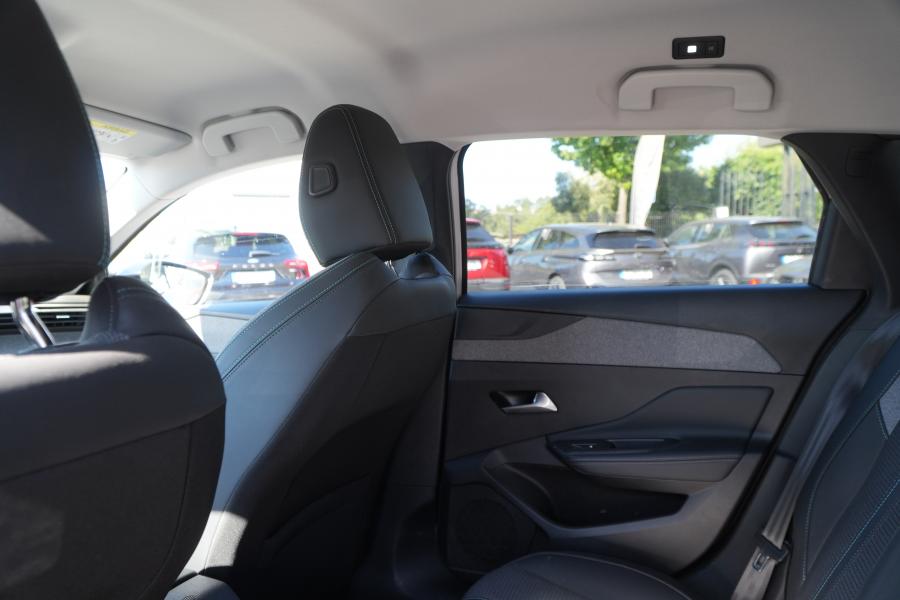peugeot-308-sw-2023-gasolina-1199cc
