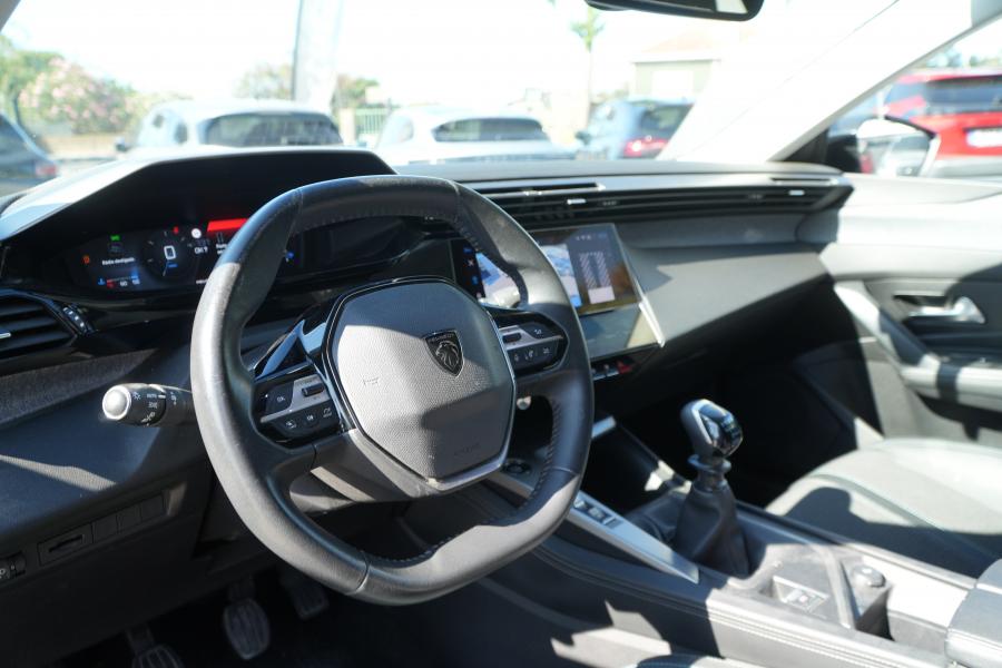 peugeot-308-sw-2023-gasolina-1199cc