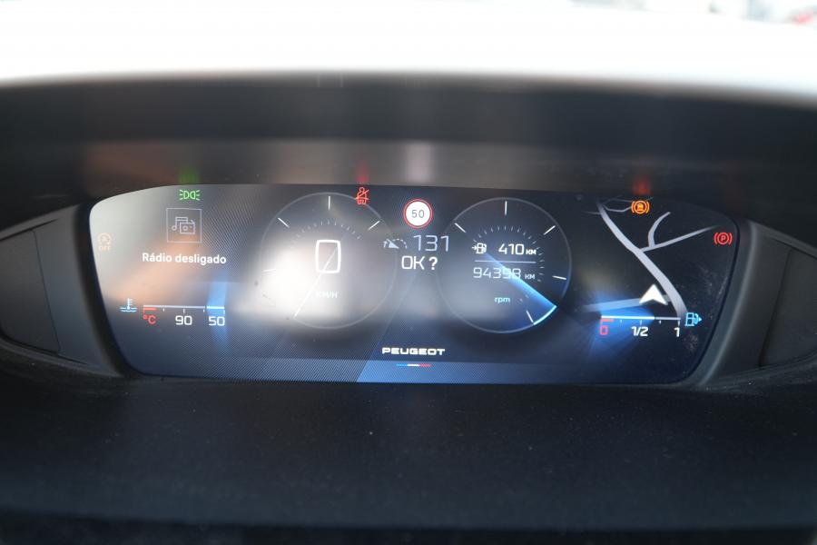 peugeot-308-sw-2023-gasolina-1199cc