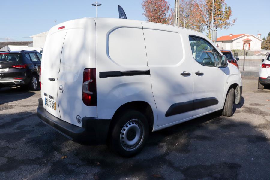 opel-combo-2019-diesel-1560cc
