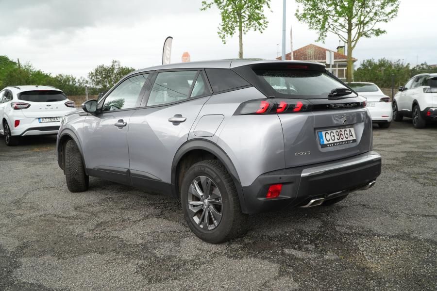 peugeot-2008-2021-gasolina-1199cc