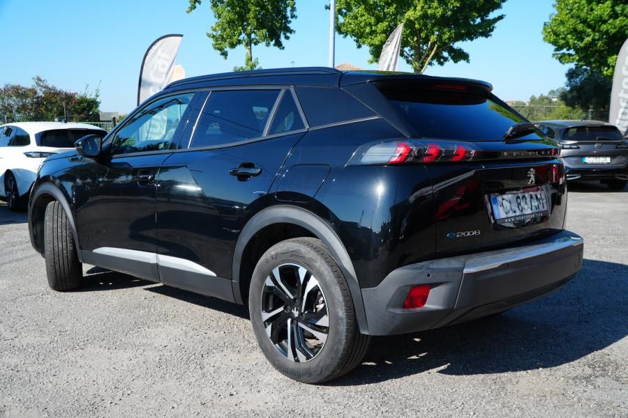 peugeot-e-2008-2023-eletrico-0cc