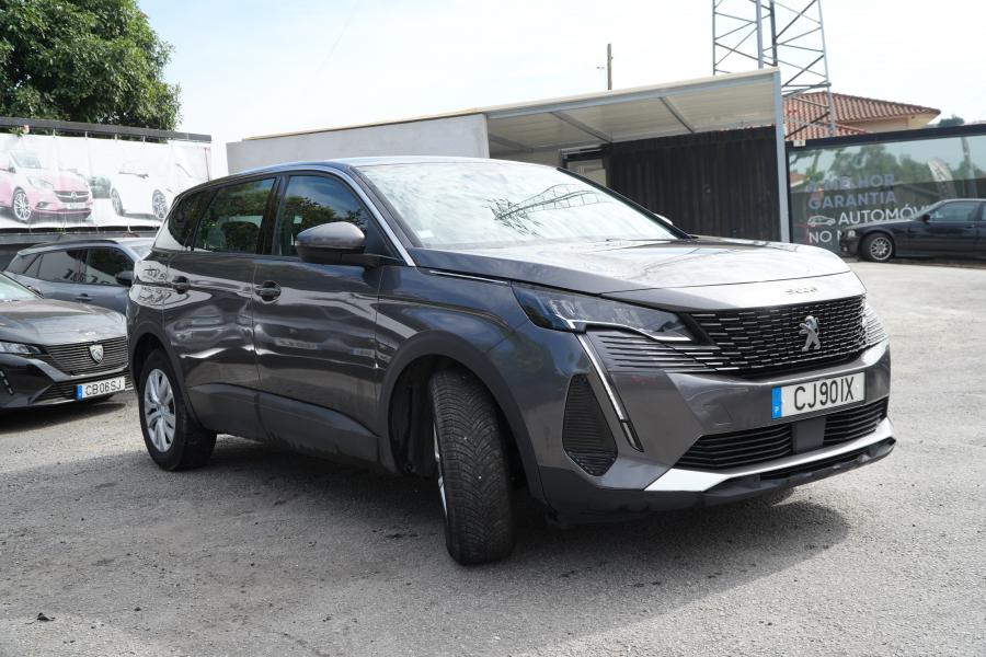 peugeot-5008-2022-gasolina-1199cc