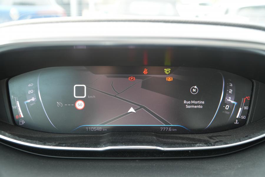 peugeot-5008-2022-gasolina-1199cc