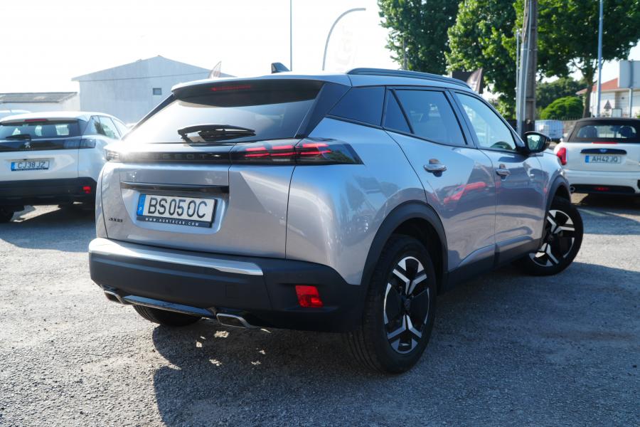peugeot-2008-2024-gasolina-1199cc