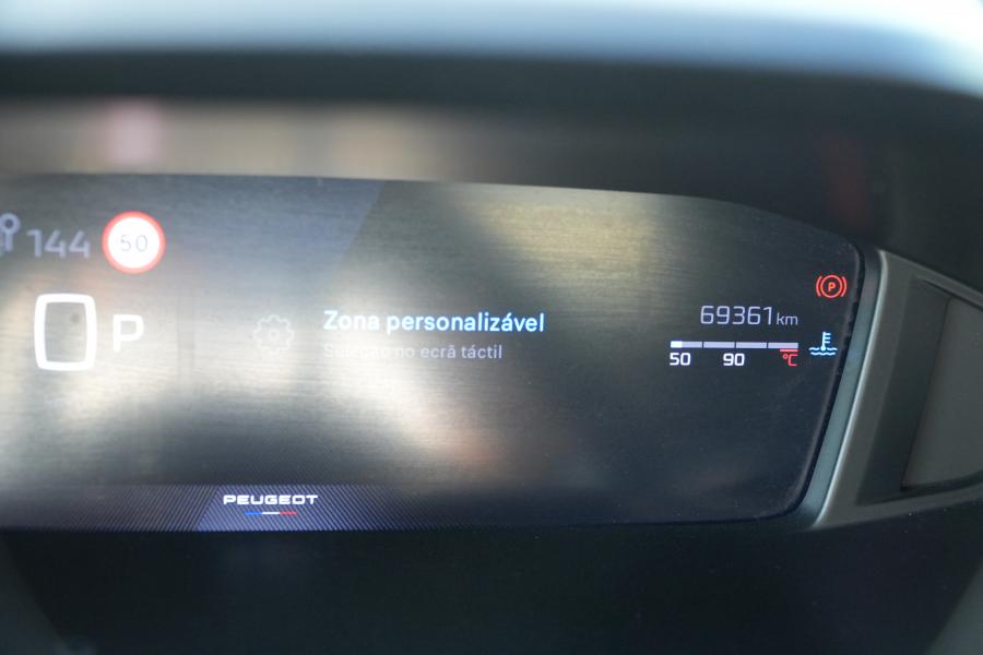peugeot-2008-2024-gasolina-1199cc
