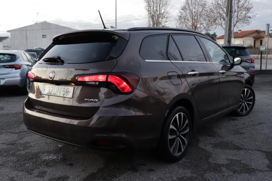 fiat-tipo-station-wagon-2018-diesel-1598cc