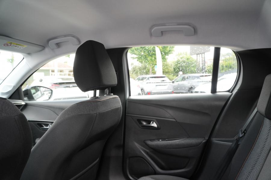 peugeot-208-2025-gasolina-1199cc