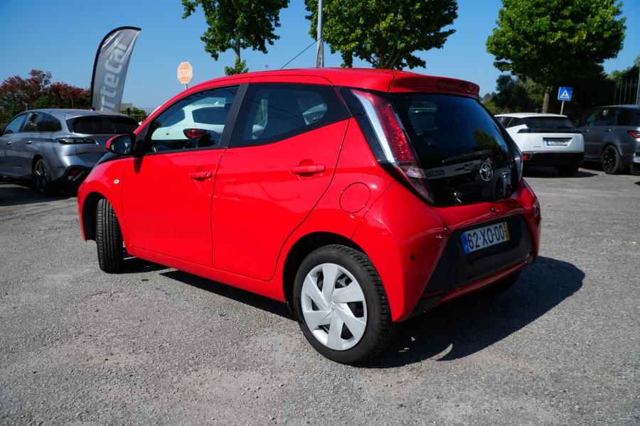 toyota-aygo-2016-gasolina-998cc