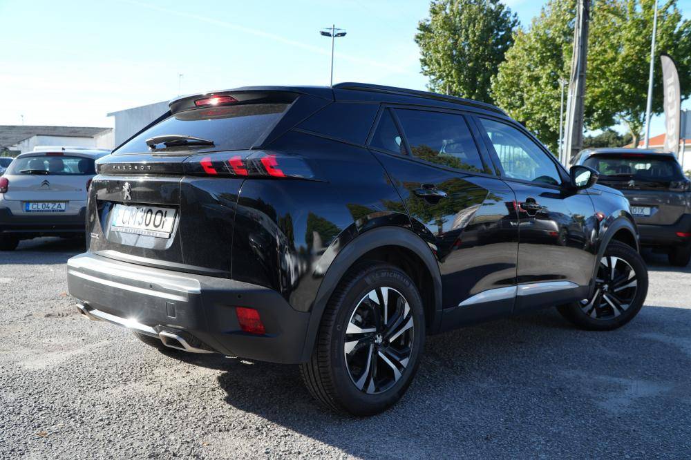 peugeot-2008-2022-gasolina-1199cc