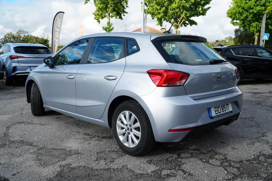 seat-ibiza-2023-gasolina-999cc