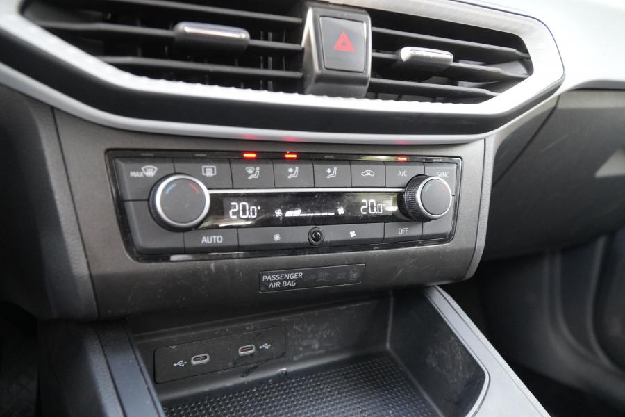 seat-ibiza-2023-gasolina-999cc