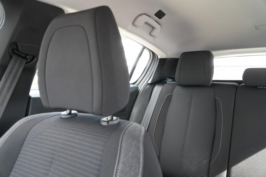peugeot-308-2022-gasolina-1199cc