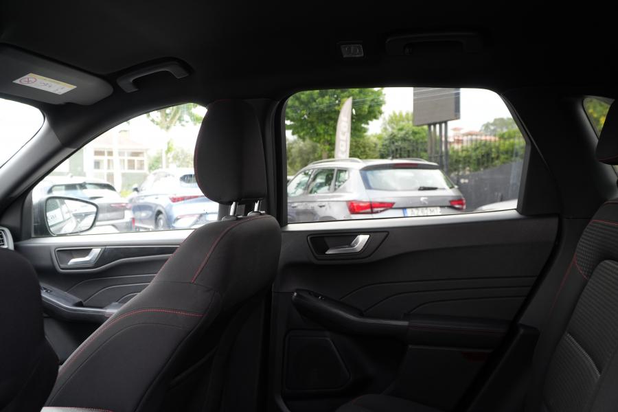 ford-kuga-2022-gasolina-1499cc