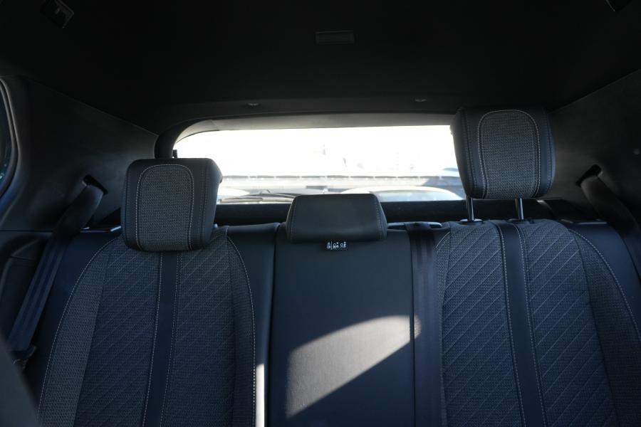 peugeot-e-2008-2025-eletrico-0cc