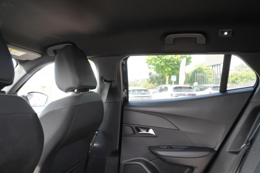 peugeot-2008-2024-gasolina-1199cc