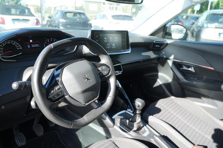 peugeot-2008-2021-gasolina-1199cc