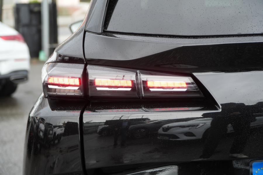 peugeot-308-sw-2022-gasolina-1199cc