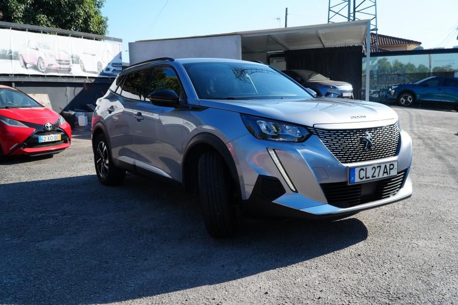 peugeot-e-2008-2023-eletrico-0cc