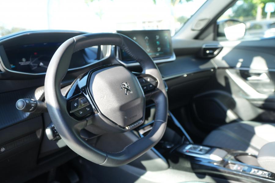 peugeot-e-2008-2023-eletrico-0cc