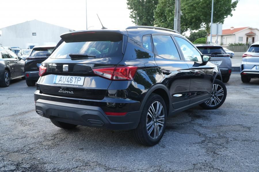 seat-arona-2022-gasolina-999cc