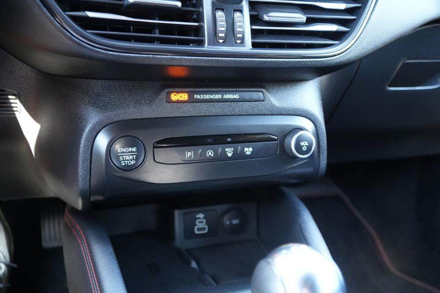 ford-focus-2022-gasolina-998cc