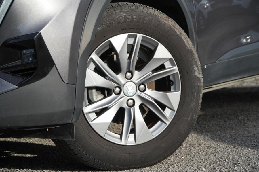 peugeot-2008-2020-gasolina-1199cc