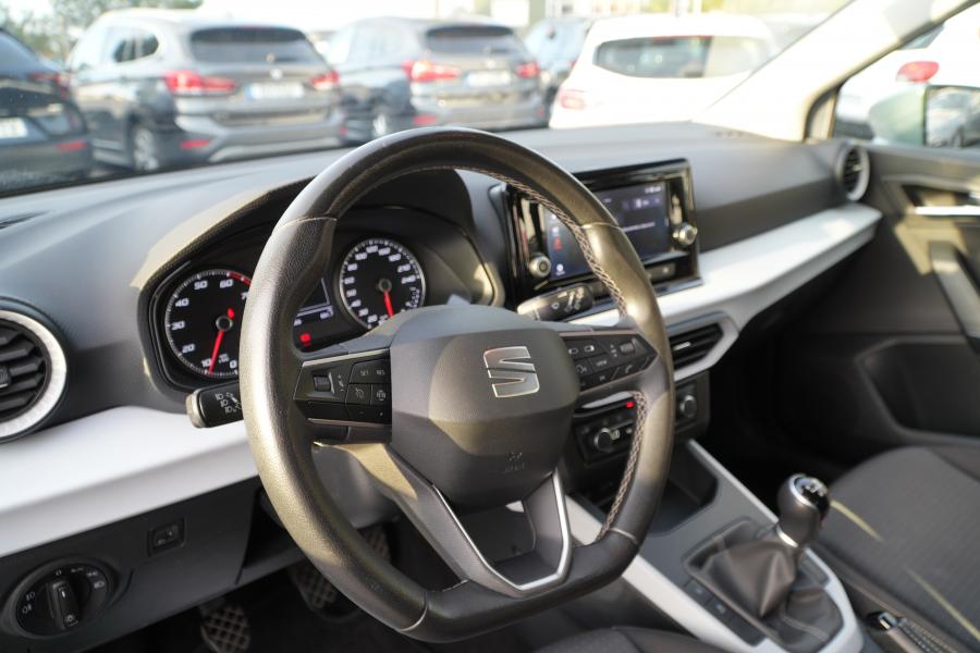 seat-arona-2023-gasolina-999cc