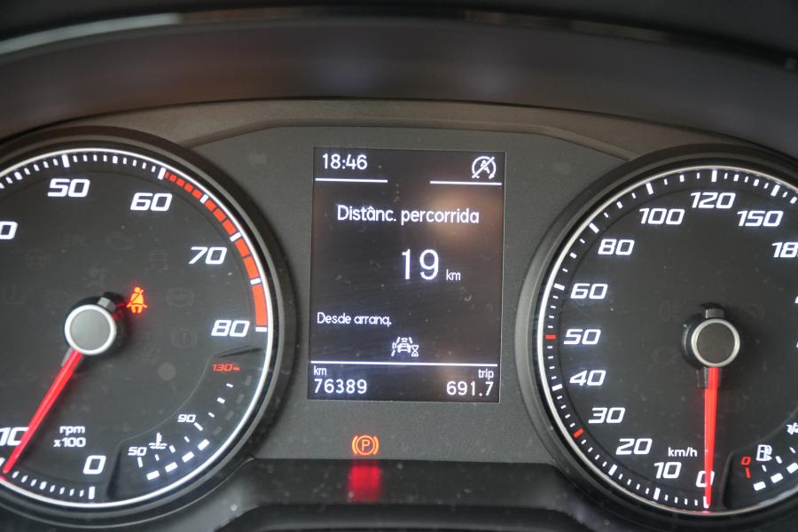 seat-arona-2023-gasolina-999cc