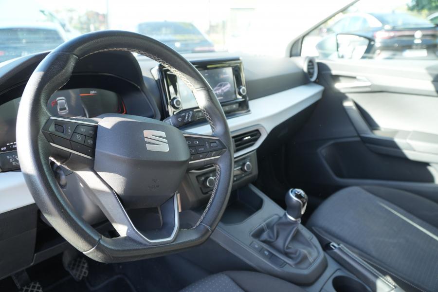 seat-ibiza-2023-gasolina-999cc