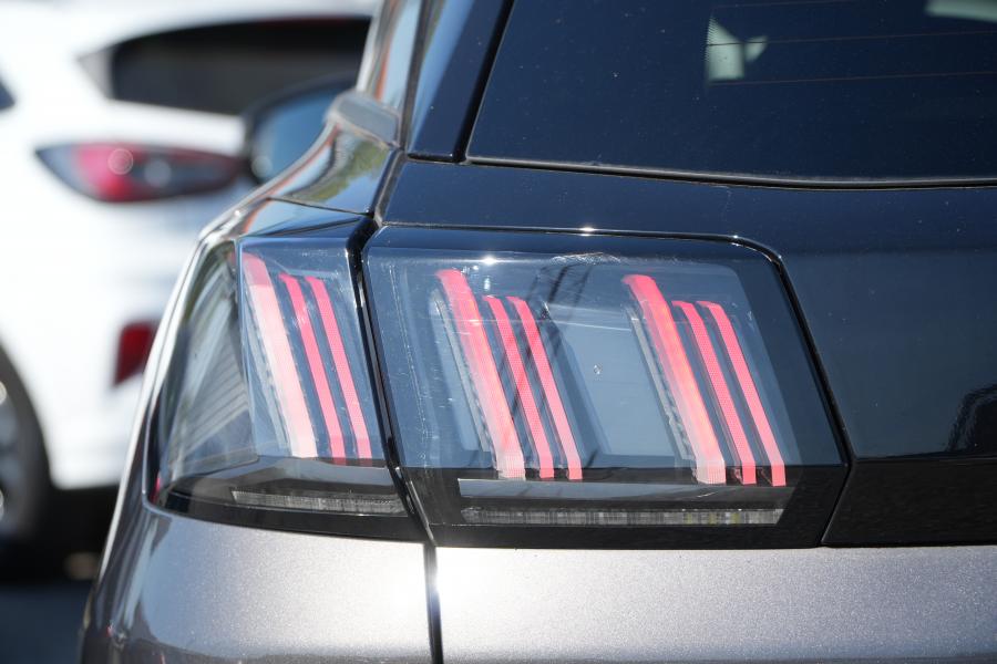 peugeot-3008-2021-gasolina-1199cc