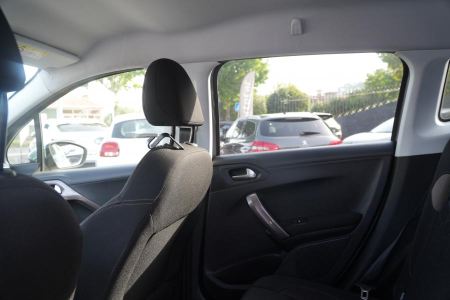 peugeot-2008-2016-diesel-1560cc
