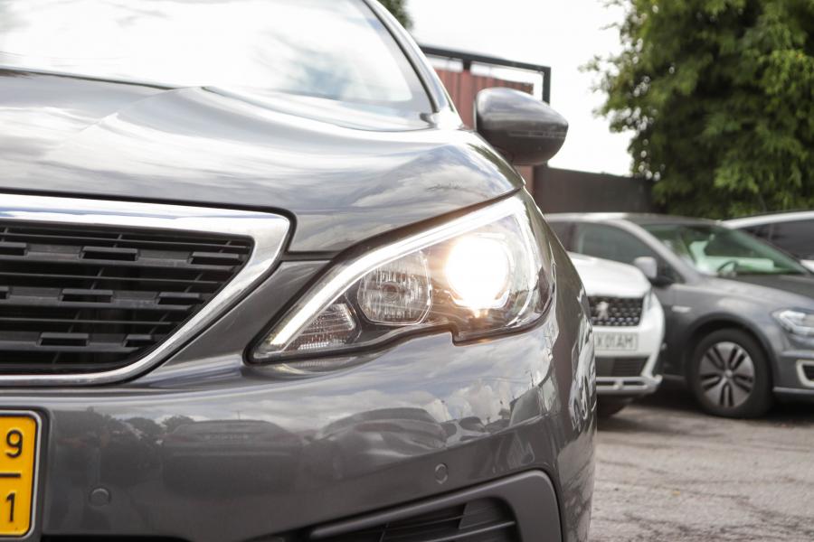 peugeot-308-sw-2019-diesel-1499cc