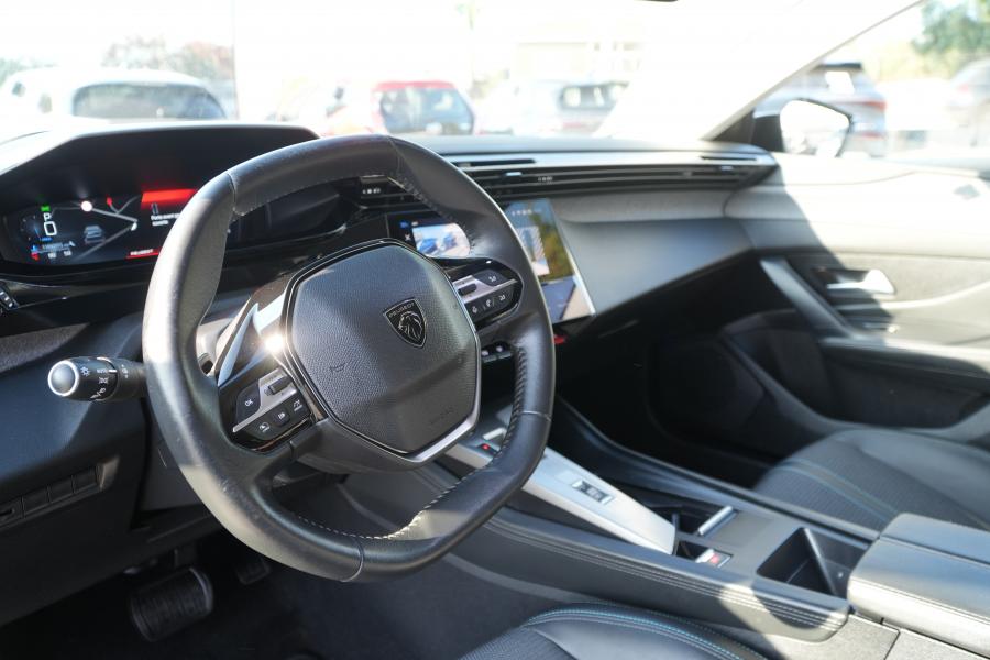 peugeot-308-sw-2023-gasolina-1199cc