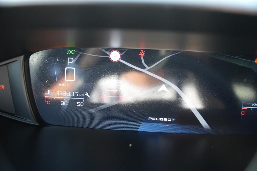 peugeot-308-sw-2023-gasolina-1199cc