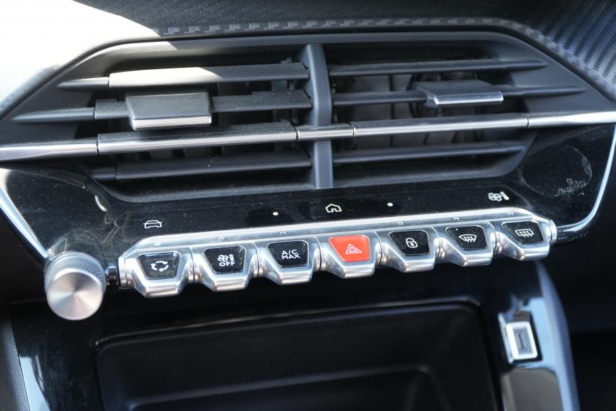 peugeot-208-2024-gasolina-1199cc