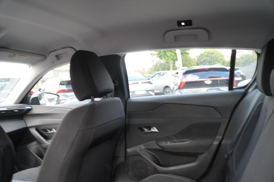 peugeot-308-2022-gasolina-1199cc