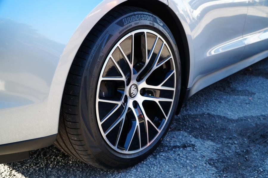 porsche-panamera-sport-turismo-2023-eletrico-0cc