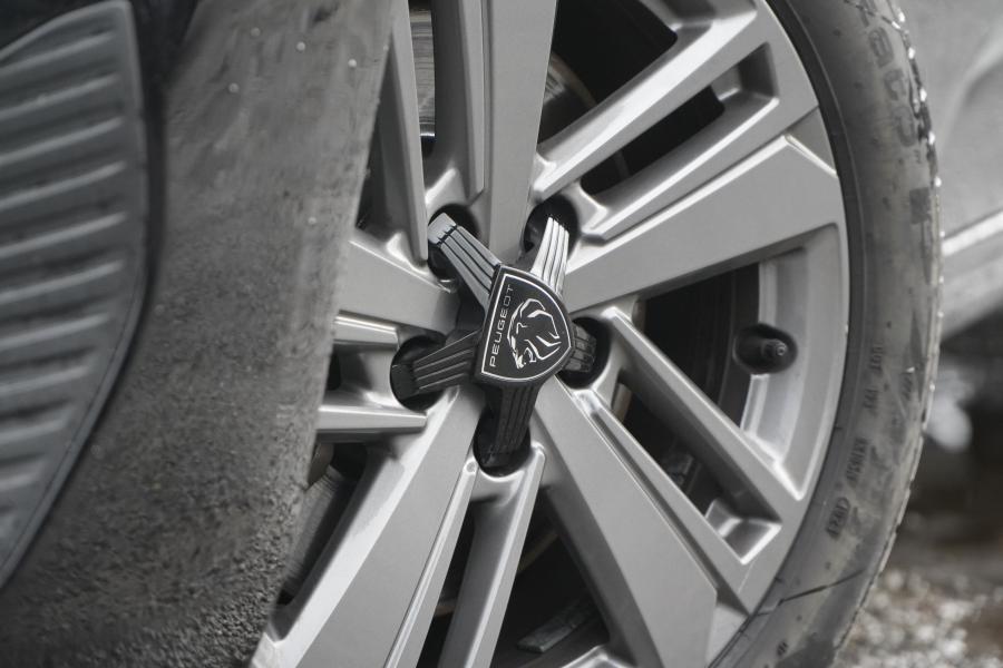 peugeot-308-sw-2022-gasolina-1199cc