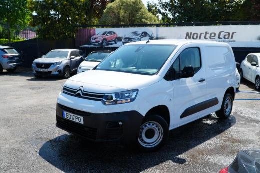 citroen-berlingo-2023-diesel-1499cc