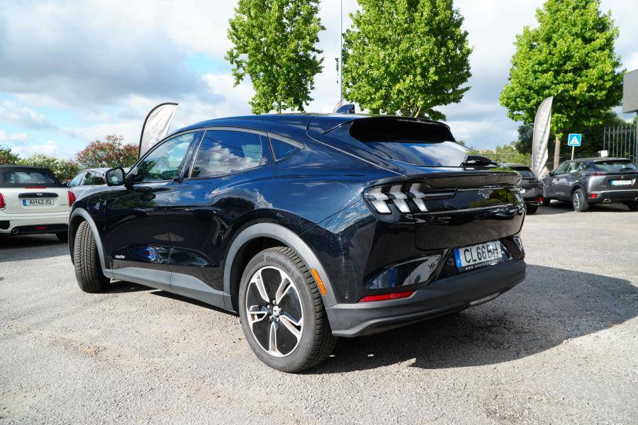 ford-mustang-mach-e-2024-eletrico-0cc